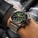 Breitling Super Chronomat B01 44 - Bild 2
