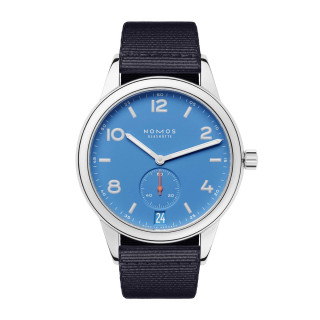 Herrenuhr, NOMOS Glashütte Club Automat Datum signalblau, Ref: 777
