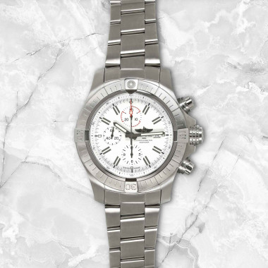 Automatik, Breitling Super Avenger Edelstahl