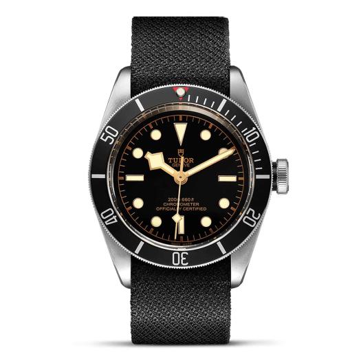 TUDOR - Black Bay