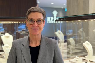 Regina Nussbaum-Weber-Verkaufsberaterin-Ambassador für Anna Maria Cammilli