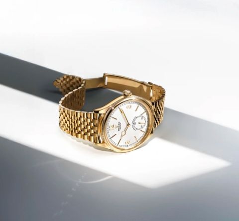 Rolex Banner 1908 mobil 640x592